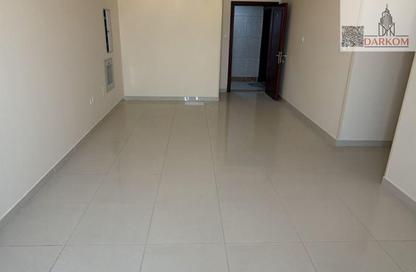 Apartment - 2 - 3 for rent in Al Jurf 3 - Al Jurf - Ajman