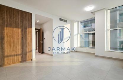 Apartment - Studio - 1 for rent in DXB Tower - Sheikh Zayed Road - Dubai