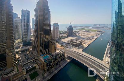 Apartment - 1 - 2 for rent in Cayan Tower - Dubai Marina - Dubai