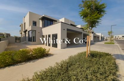 Townhouse - 4 - 4 for sale in Jebel Ali Village Townhouses - Jebel Ali Village - Jebel Ali - Dubai