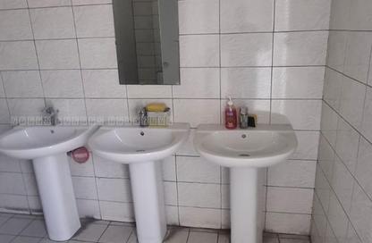 Warehouse - Studio - 1 Bathroom for rent in Industrial Area 17 - Sharjah Industrial Area - Sharjah