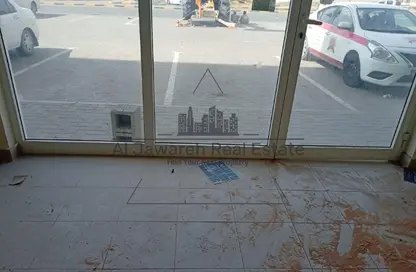 متجر - استوديو - 1 حمام للايجار في أم درع - أم القيوين