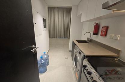 Apartment - Studio - 1 Bathroom for rent in The Link - East Village - Aljada - Sharjah