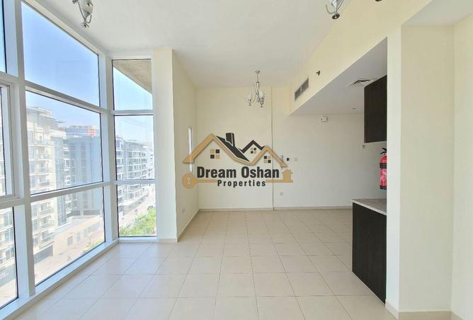1 BR Apartment | Panoramic Views Near Central Mall photo 3