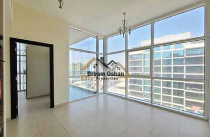 Apartment - 1 - 2 for rent in Silicon Gates 4 - Silicon Gates - Dubai Silicon Oasis - Dubai