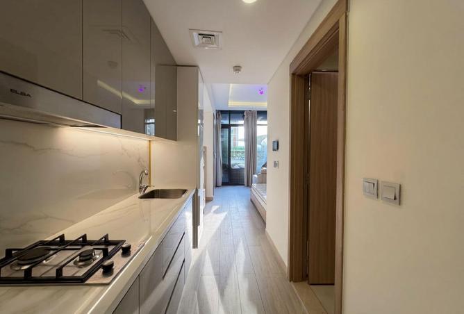121990000 - Property Main Image