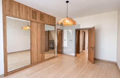 Townhouse - 4 - 4 for rent in Park Residence 1 - Park Residences - Damac Hills - Dubai