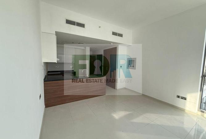 76968569 - Property Image 2