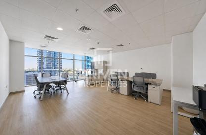 Office Space - Studio for rent in Park Lane Tower - Business Bay - Dubai