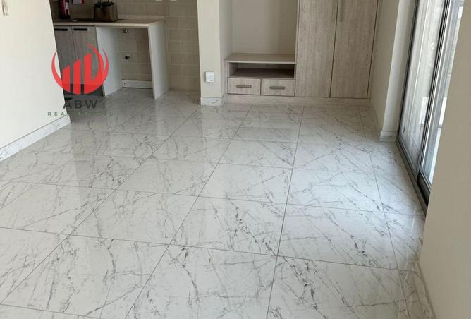 82815262 - Property Image 3