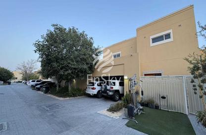 Villa - 4 Bedrooms - 6 Bathrooms for rent in Qattouf Community - Al Raha Gardens - Abu Dhabi