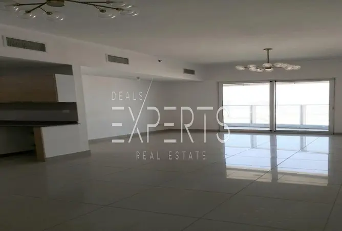 163244156 - Property Image 2