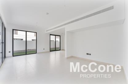 Villa - 4 - 5 for rent in Aura 1 - Aura - Tilal Al Ghaf - Dubai Villa - 4 - 5 for rent in Aura 1 - Aura - Tilal Al Ghaf - Dubai