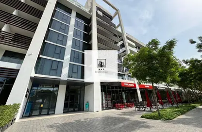 Apartment - 3 Bedrooms - 3 Bathrooms for rent in MISK Apartments - Aljada - Sharjah Apartment - 3 Bedrooms - 3 Bathrooms for rent in MISK Apartments - Aljada - Sharjah