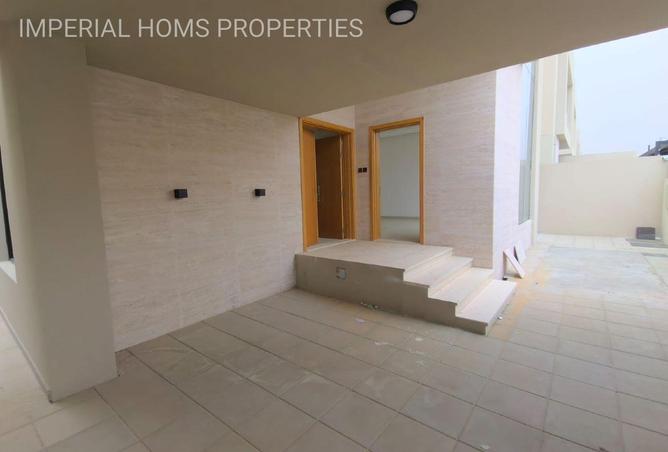 74643058 - Property Image 2