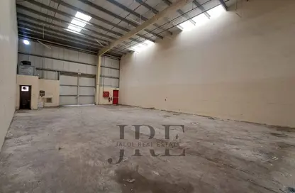 Warehouse - Studio for rent in Al Sajaa Industrial - Al Sajaa - Sharjah