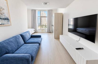 Apartment - 1 - 1 for rent in Hamilton Tower - Business Bay - Dubai