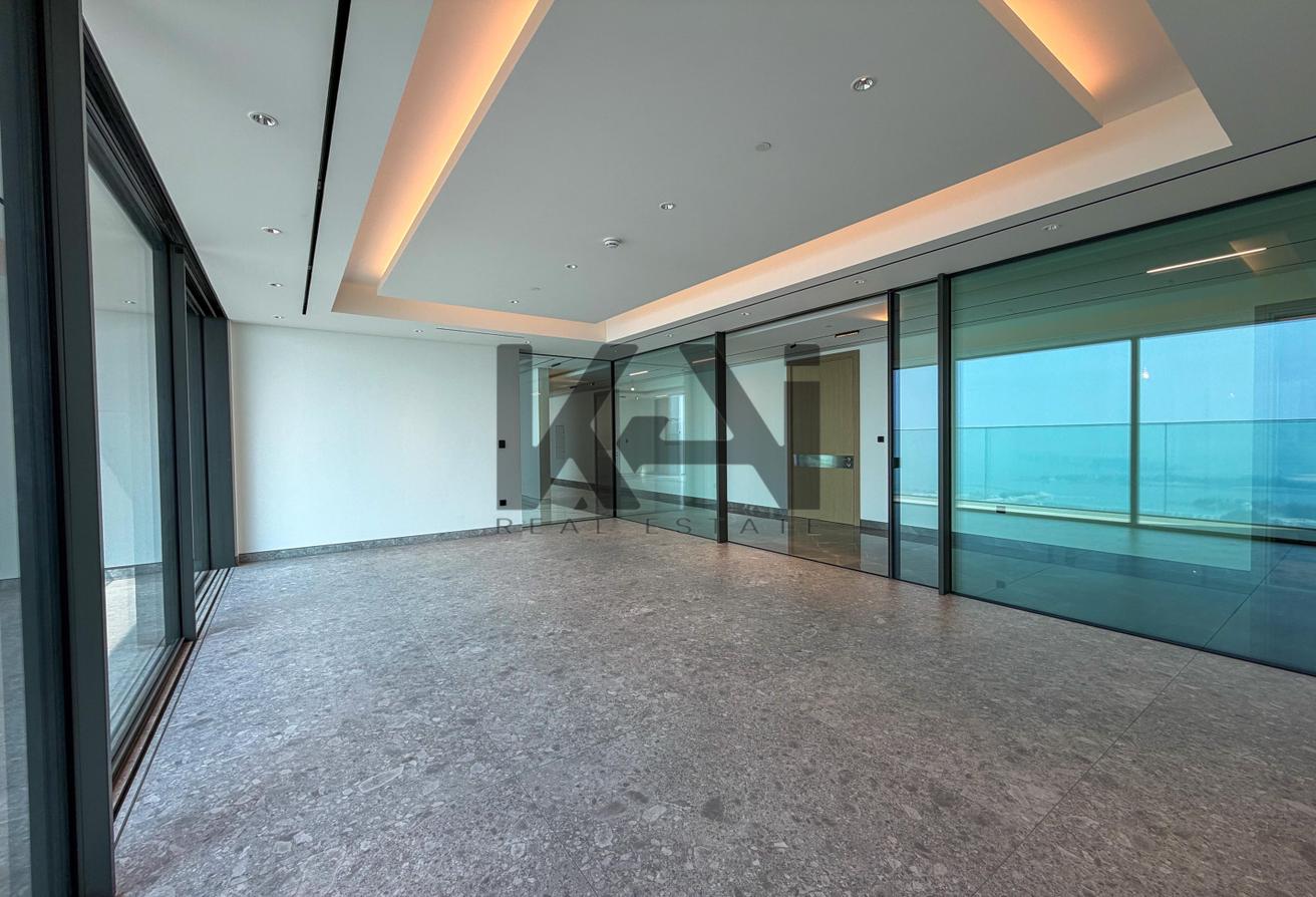 Luxurious 4BR+Maids | High Floor | Spacious Layout photo 20