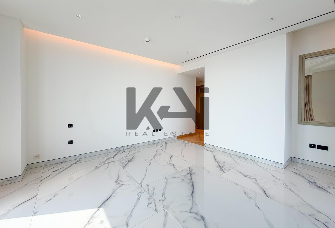 Luxurious 4BR+Maids | High Floor | Spacious Layout photo 10