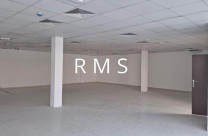 Office Space - Studio - 1 for rent in Umm Ramool 109 - Umm Ramool - Dubai