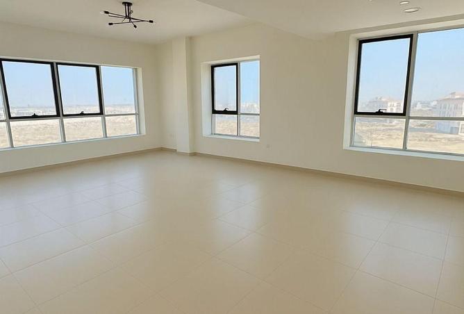 60126318 - Property Image 2