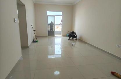 Apartment - 2 - 2 for rent in Al Jurf 3 - Al Jurf - Ajman Downtown - Ajman