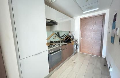 Apartment - Studio - 1 Bathroom for rent in Azizi Aliyah - Dubai Healthcare City 2 - Al Jaddaf - Dubai