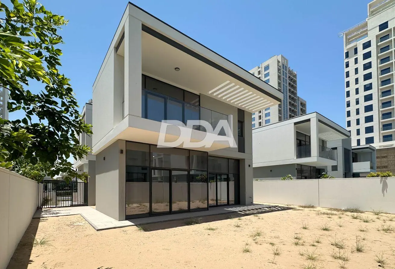 135613332 - Property Main Image