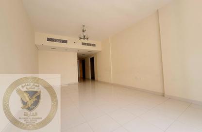 Apartment - 2 Bedrooms - 3 Bathrooms for rent in Al Khan Corniche - Al Khan - Sharjah Apartment - 2 Bedrooms - 3 Bathrooms for rent in Al Khan Corniche - Al Khan - Sharjah