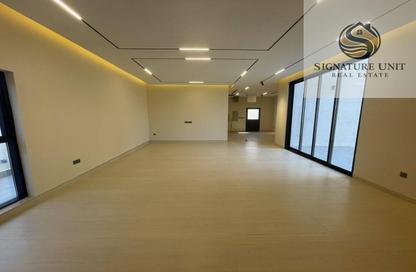 Villa - 7 Bedrooms - 7+ Bathrooms for rent in Al Aweer 2 - Al Aweer - Dubai