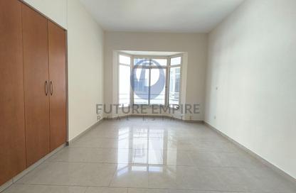 Apartment - 2 Bedrooms - 3 Bathrooms for rent in Al Mina - Bur Dubai - Dubai Apartment - 2 Bedrooms - 3 Bathrooms for rent in Al Mina - Bur Dubai - Dubai