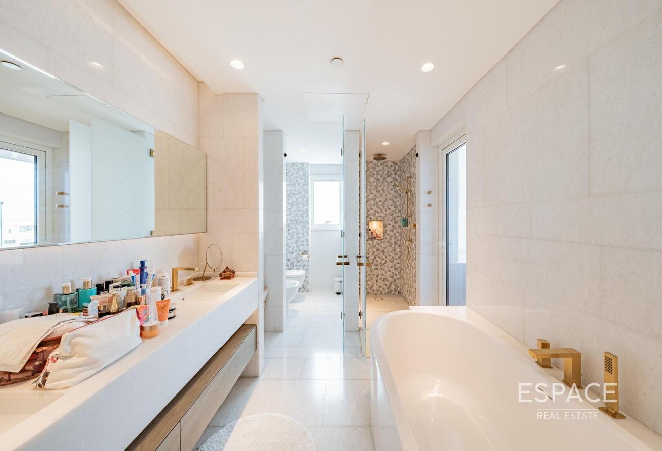 Sea View | Corner Unit | Private Beach photo 10