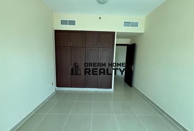 69893435 - Property Image 2