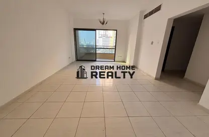 Apartment - 2 Bedrooms - 2 Bathrooms for rent in Al Khan 9 building - Al Khan - Sharjah Apartment - 2 Bedrooms - 2 Bathrooms for rent in Al Khan 9 building - Al Khan - Sharjah