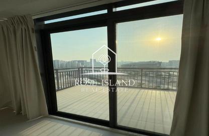 Apartment - Studio - 1 for sale in The View - Al Raha Beach - Abu Dhabi