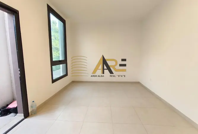 160533602 - Property Image 3
