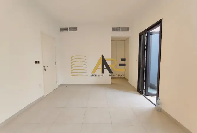 160533602 - Property Image 2