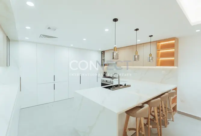 157801175 - Property Image 2