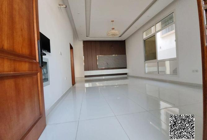 103278298 - Property Image 2