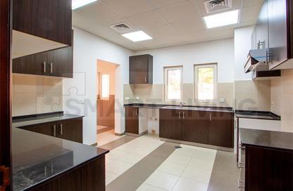 Villa - 5 Bedrooms - 5 Bathrooms for rent in The Centro - The Villa - Dubai