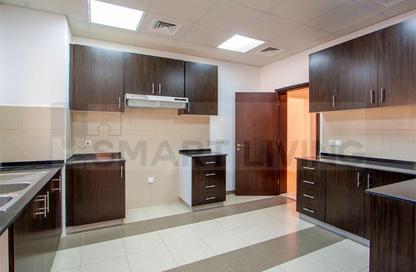 Villa - 5 Bedrooms - 5 Bathrooms for rent in The Centro - The Villa - Dubai
