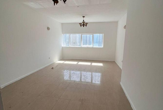 78203910 - Property Image 2