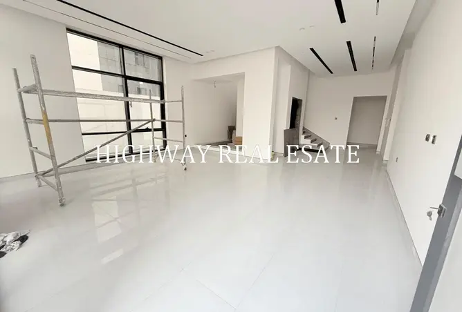 145516140 - Property Image 3