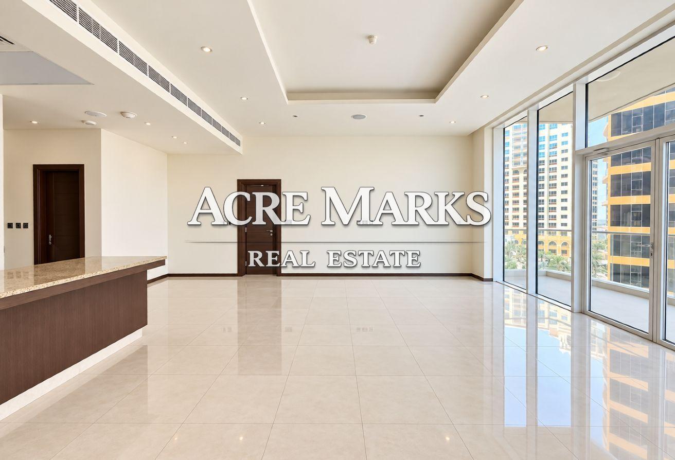 Balcony | Sea View | Prime Location | Vacant photo 4