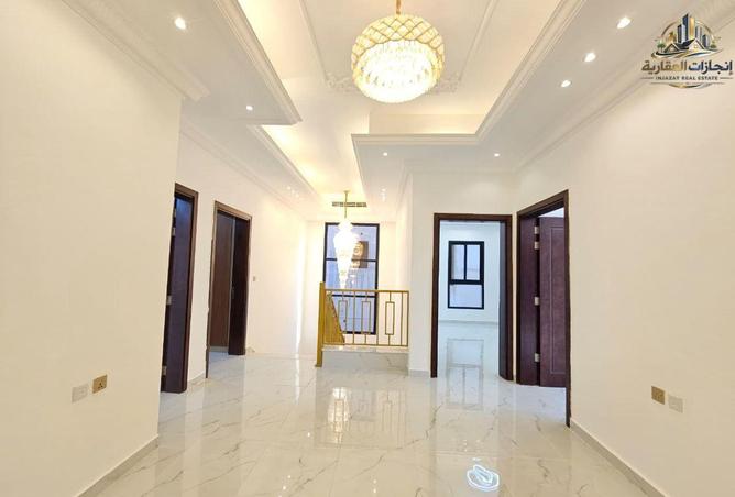 75786819 - Property Image 2