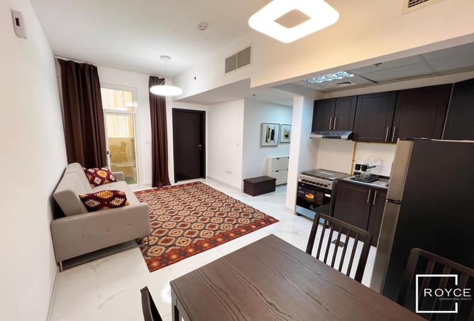 Furnished 1BR + Balcony | Near Metro | Vacant photo 3