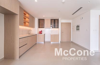 Apartment - 1 - 1 for rent in Golf Heights - The Views - Dubai