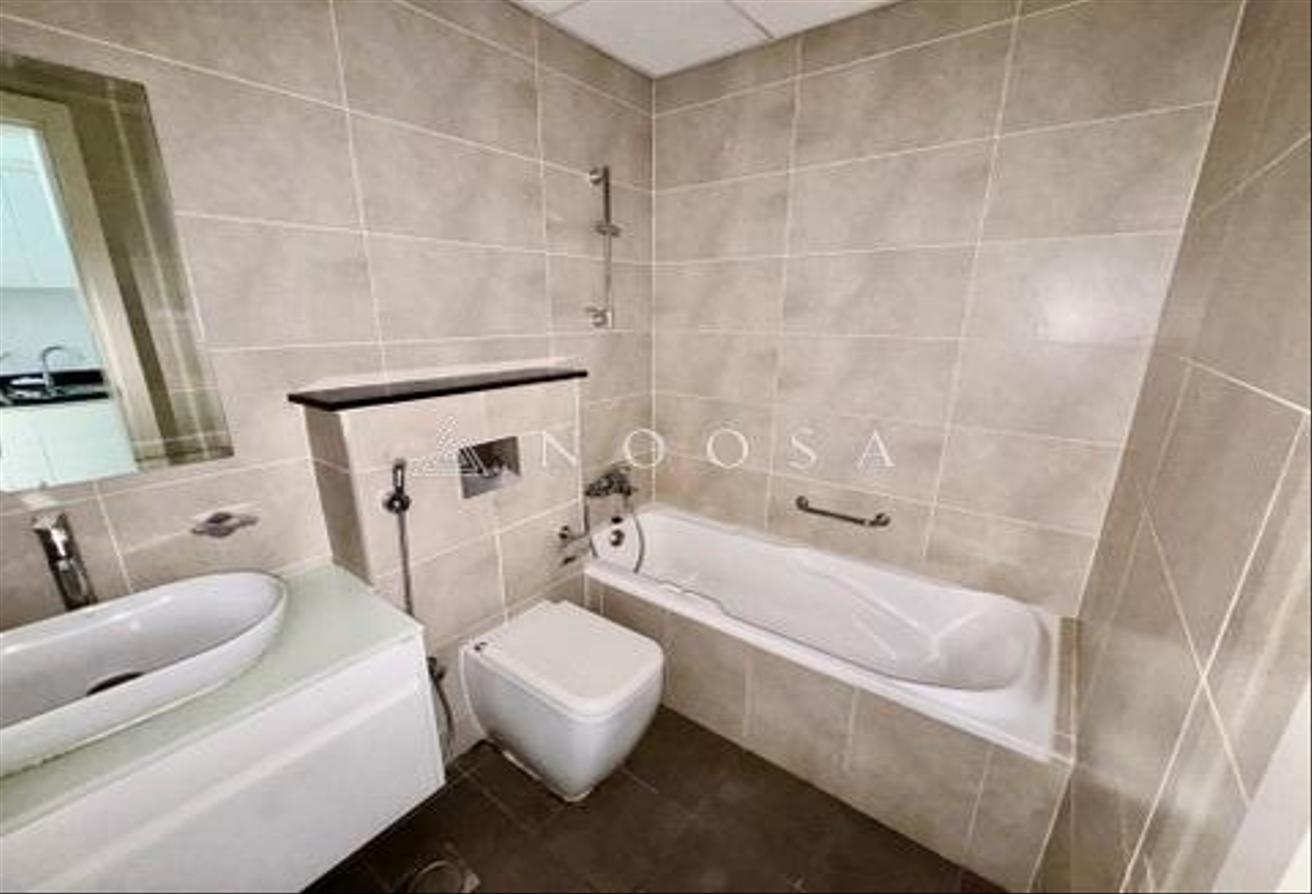 Fully Furnished | High Floor | Prime Location photo 6