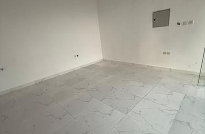 Shop - Studio - 1 Bathroom for rent in Al Rawda 3 Villas - Al Rawda 3 - Al Rawda - Ajman