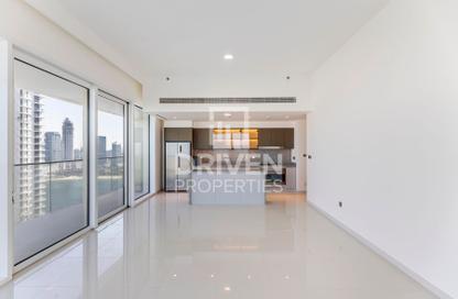 Apartment - 3 - 3 for sale in Grand Bleu Tower 1 - Emaar Beachfront - Dubai Harbour - Dubai